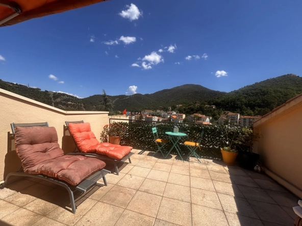 Penthouse avec terrasse sans vis-à-vis à Amélie-les-Bains en vente