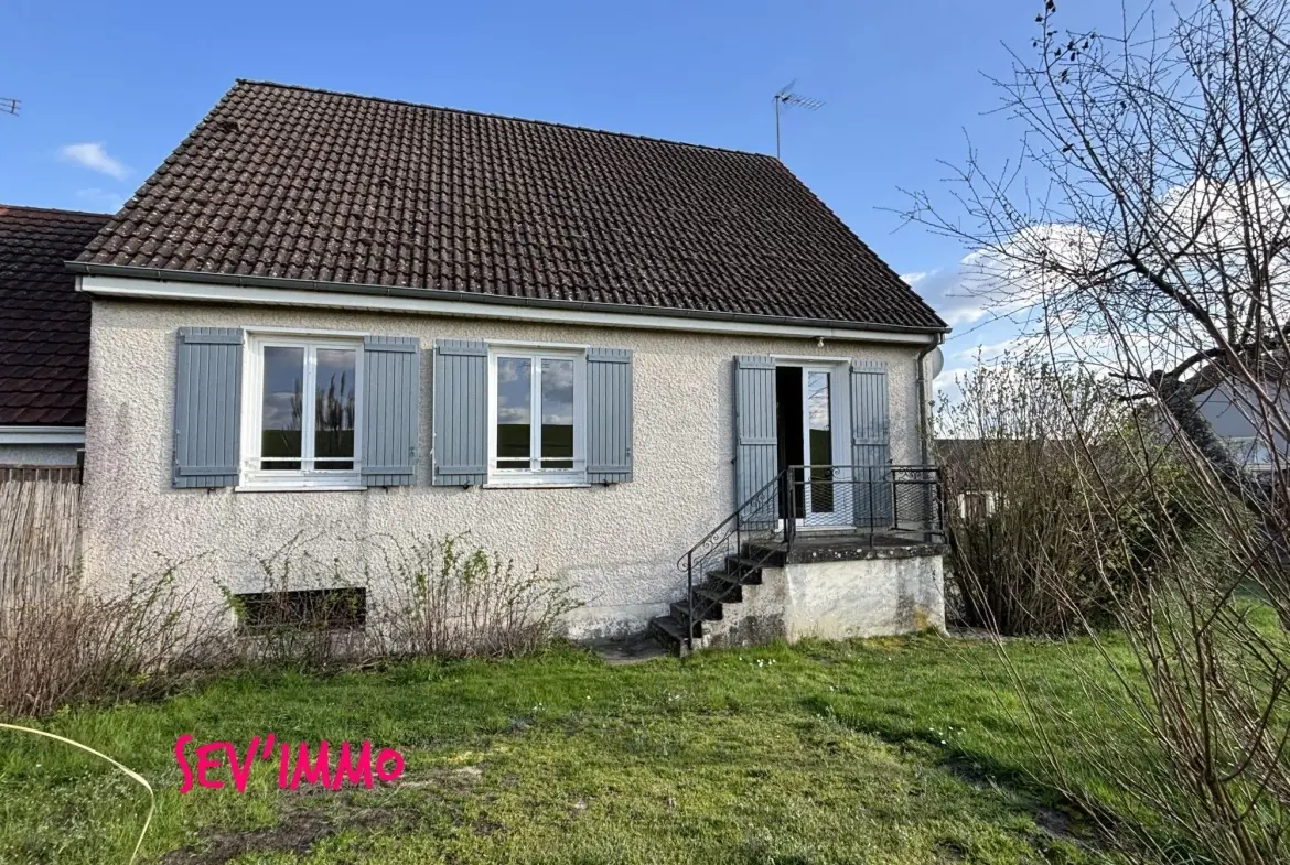 Maison à vendre à Billy – Vue dégagée, terrain clos, potentiel rénovation 