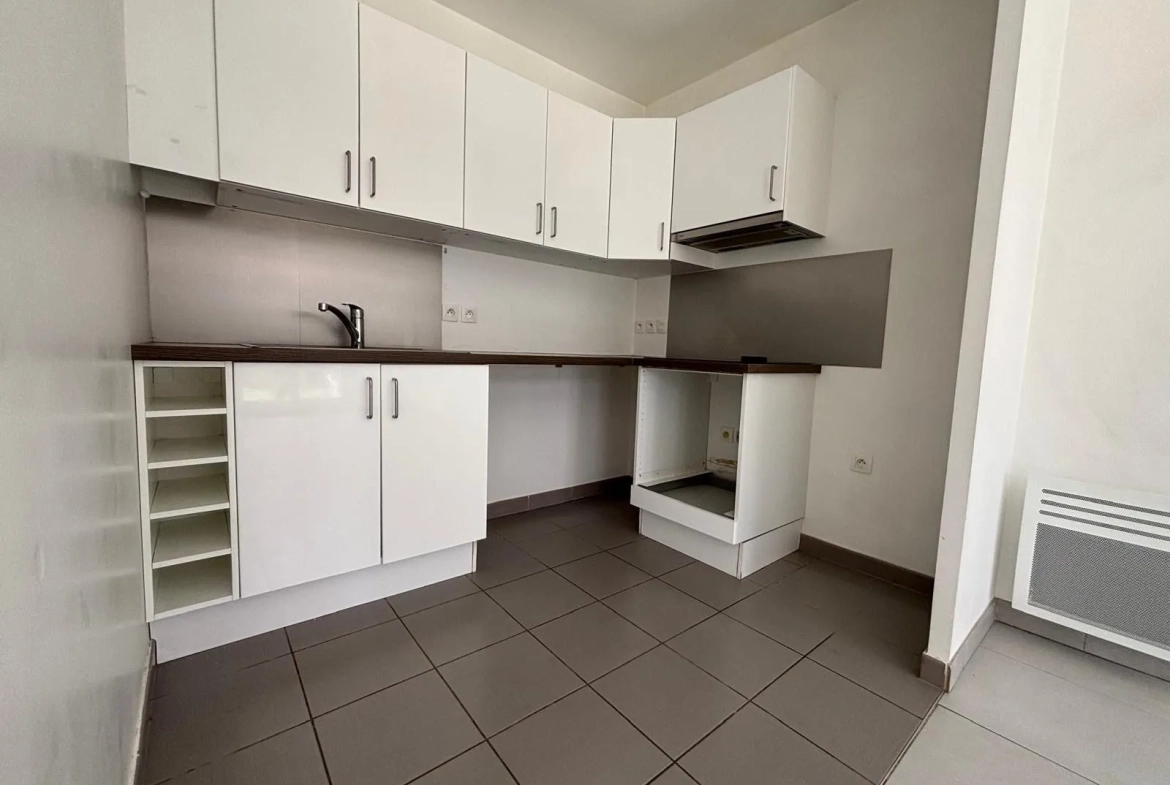 Appartement 2 pièces avec jardin à Tigery - Résidence sécurisée de 2012 
