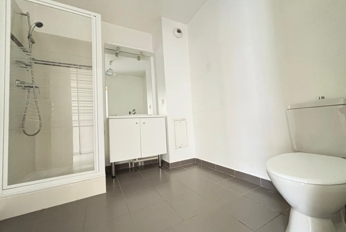 Appartement 2 pièces avec jardin à Tigery - Résidence sécurisée de 2012 