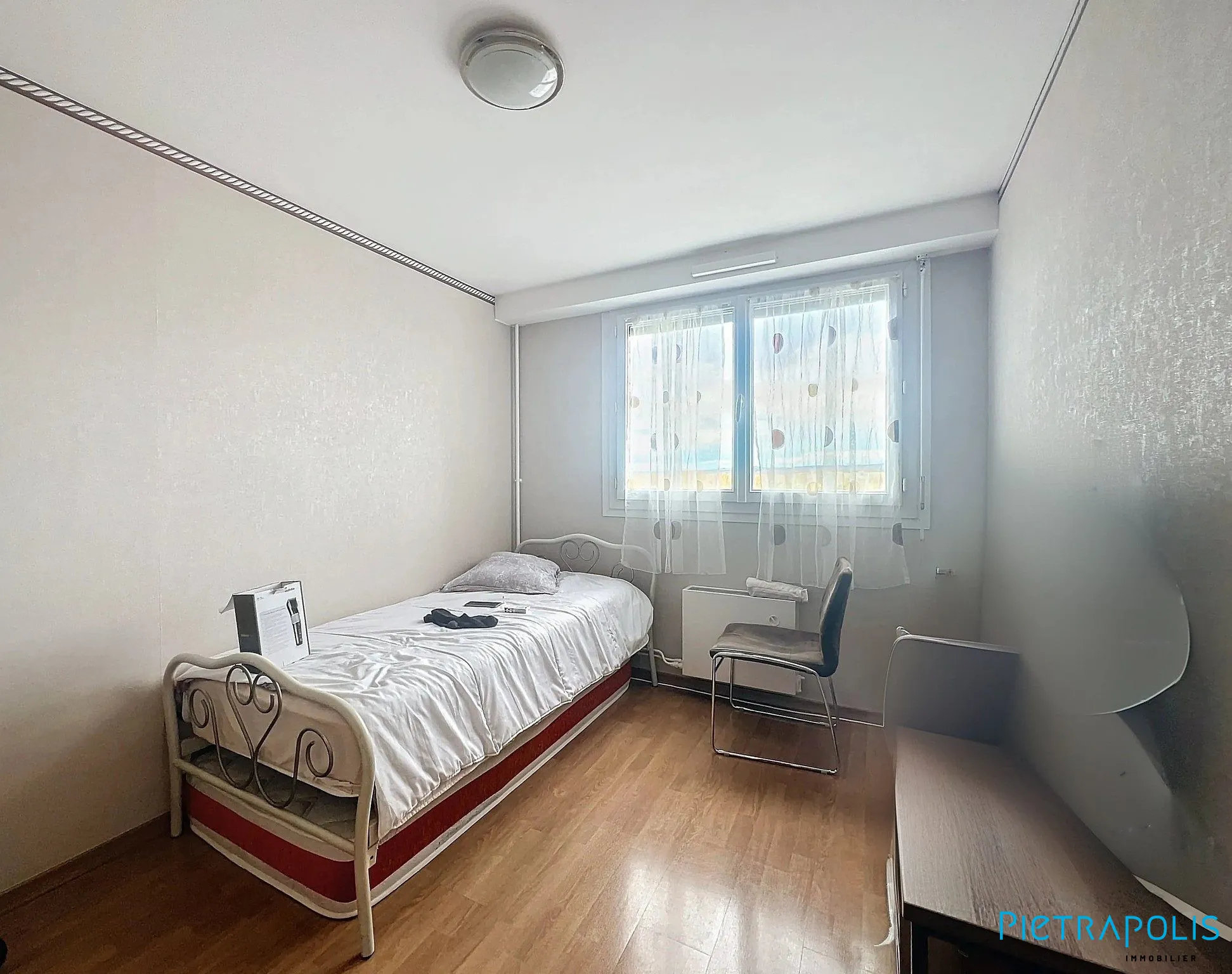 Appartement lumineux de 77 m² avec 2 loggias à Roanne – Quartier calme 