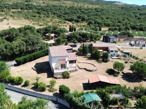 Maison à vendre avec vue spectaculaire dans la Montagne Noire près de Carcassonne