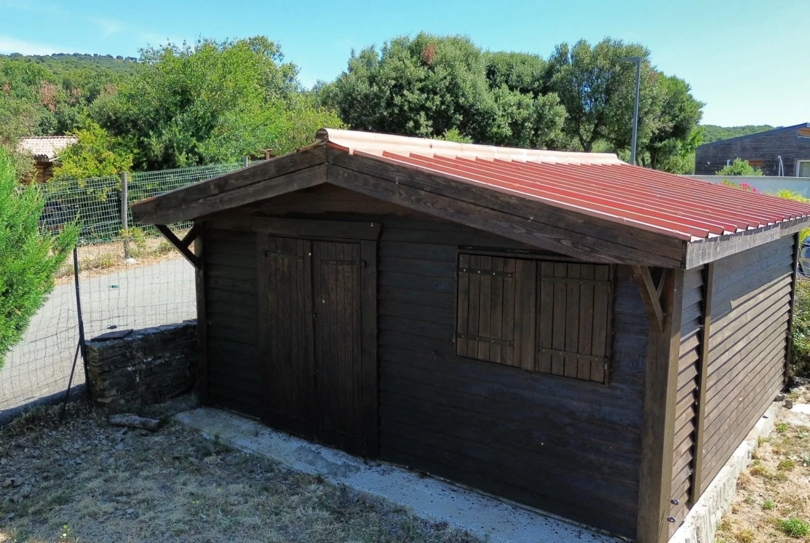 Maison à vendre avec vue spectaculaire dans la Montagne Noire près de Carcassonne 