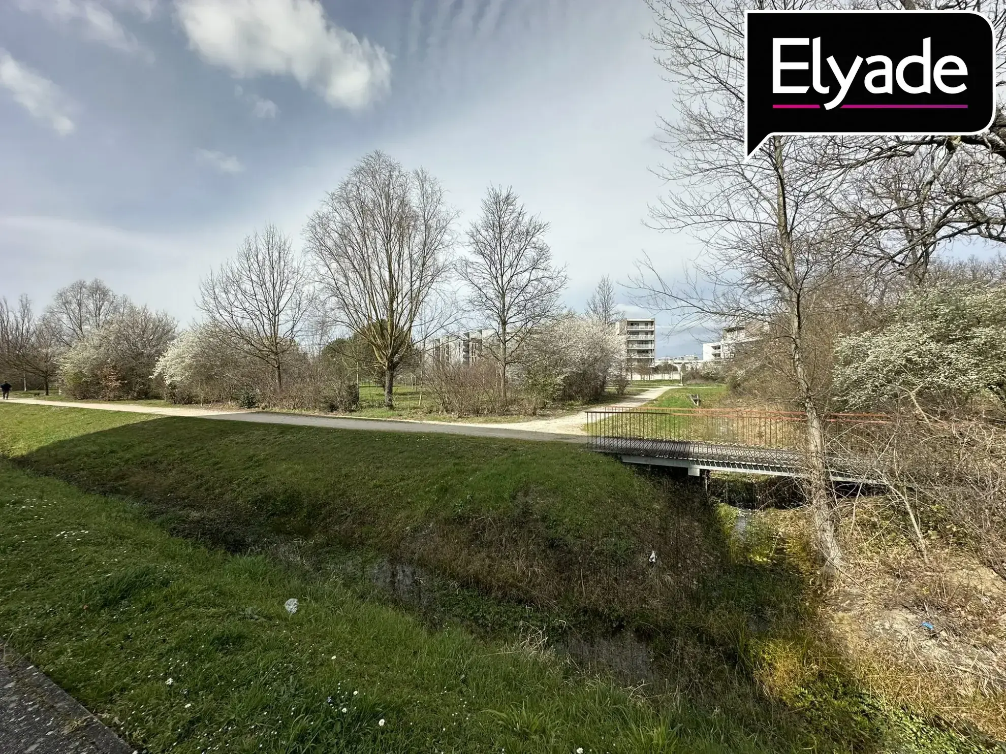 Appartement T2 lumineux de 44 m² avec balcon à Blagnac 