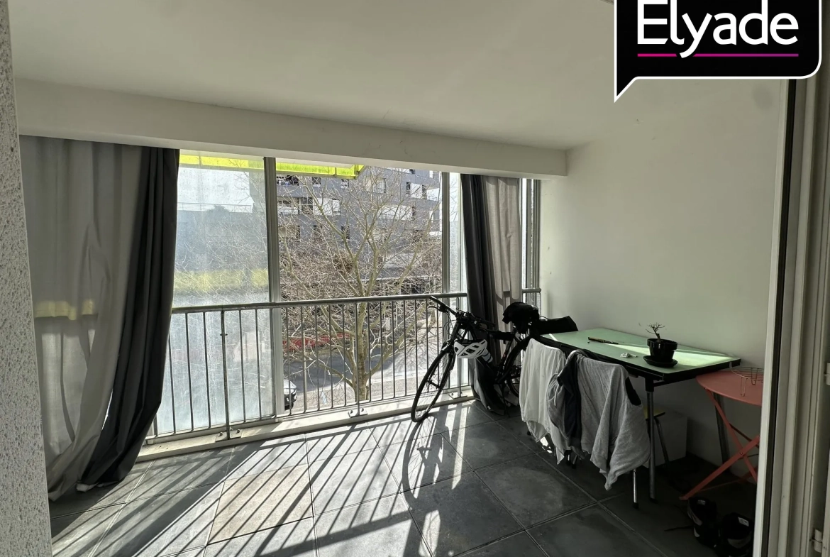 Appartement T2 lumineux de 44 m² avec balcon à Blagnac 