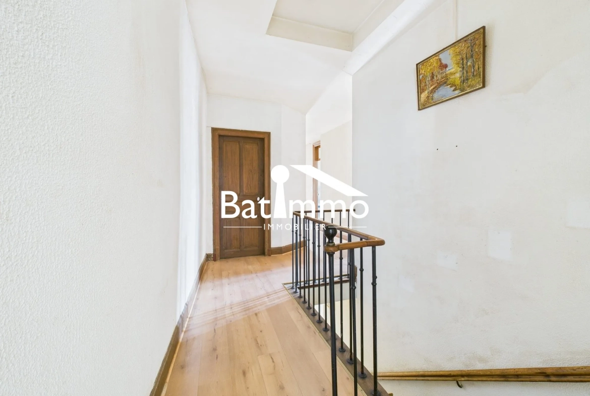 Maison à vendre à Onville - 165 m² avec vue campagne et potentiel de rénovation 
