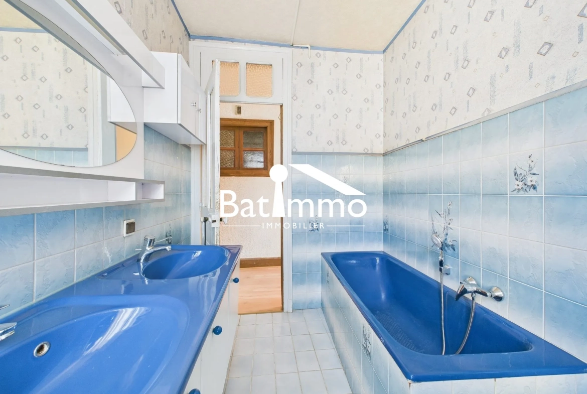 Maison à vendre à Onville - 165 m² avec vue campagne et potentiel de rénovation 