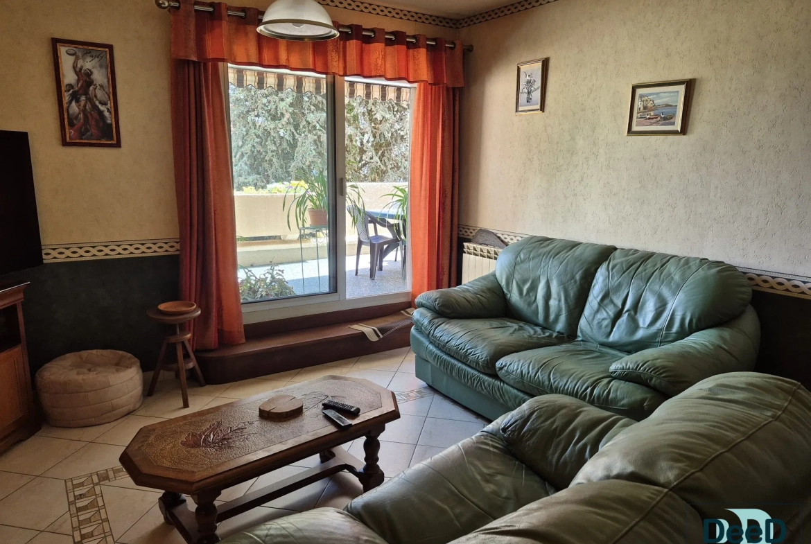 Bel appartement 4 pièces avec terrasse et garage à Lannemezan 