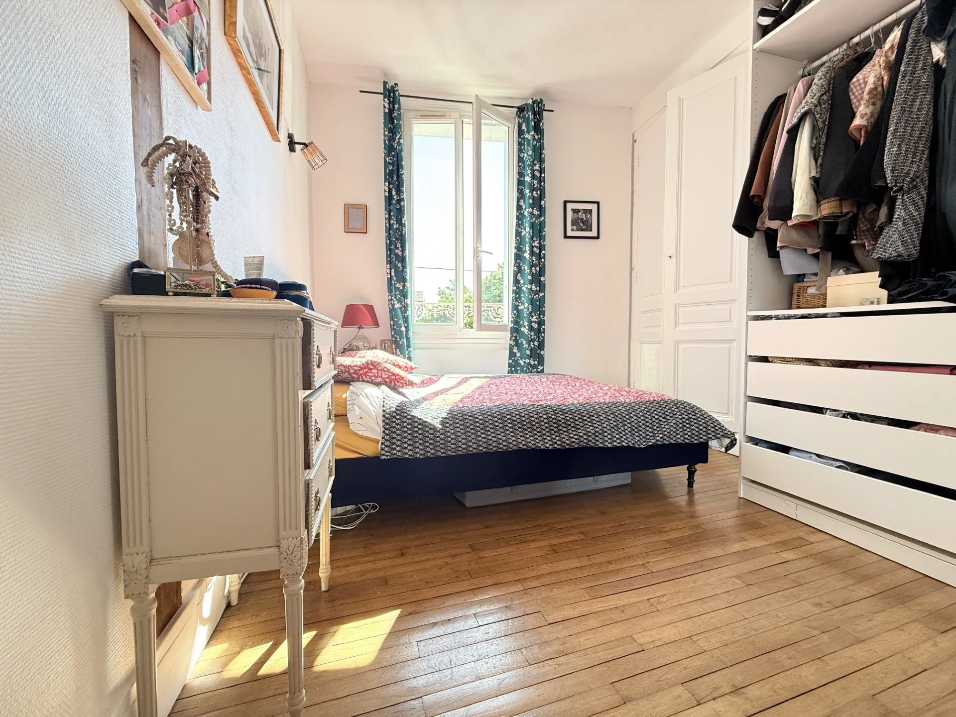 Appartement T2 Bis à vendre à Tours proche Place RABELAIS - Charme ancien 