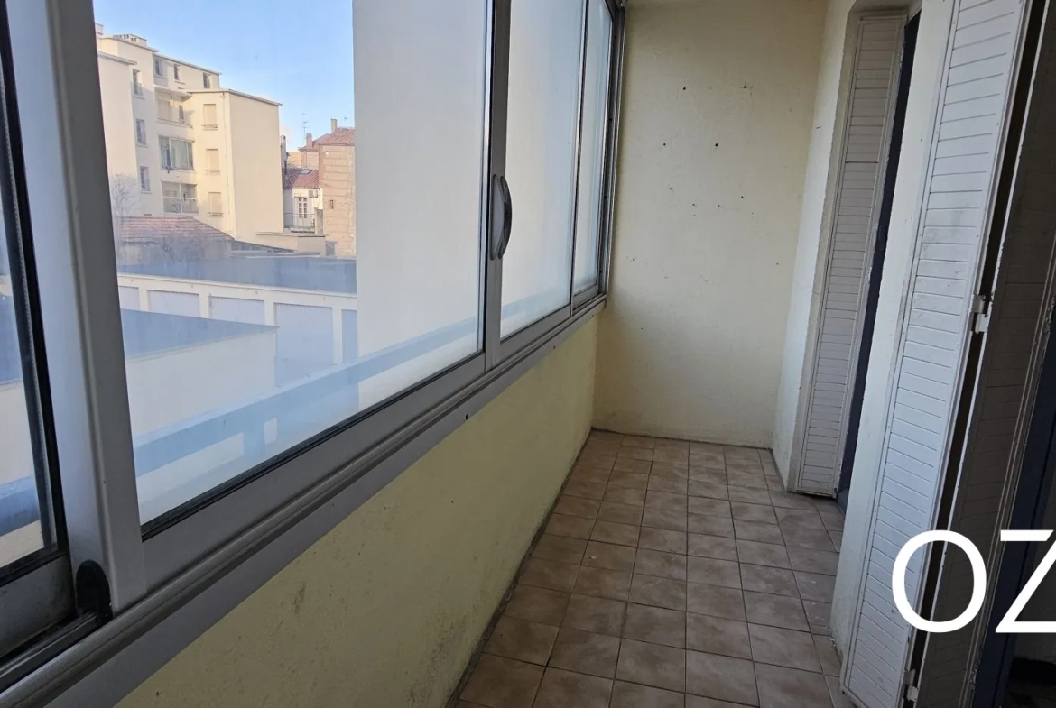 Appartement T3 lumineux de 64 m² à Perpignan proche lycée Arago 