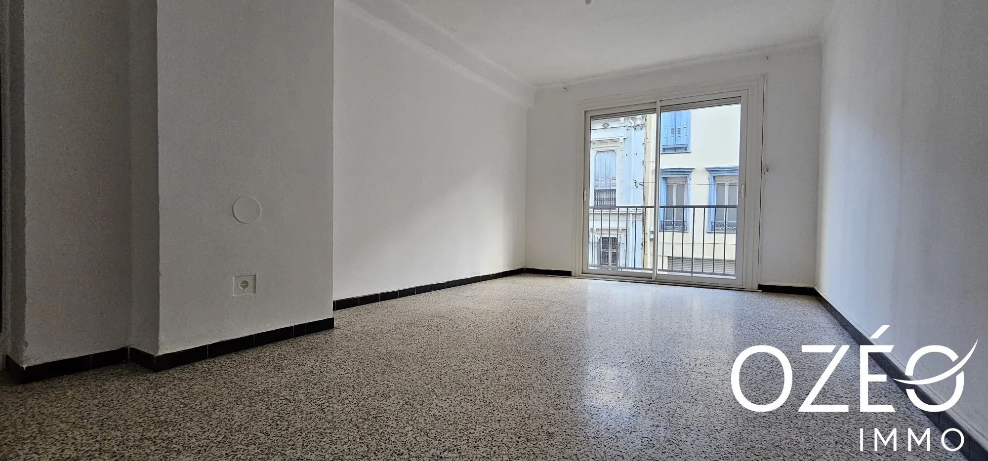 Appartement T3 lumineux de 64 m² à Perpignan proche lycée Arago 