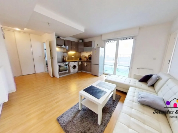 Appartement T2 avec terrasse, parking à Stains – Quartier Le Château de la Motte