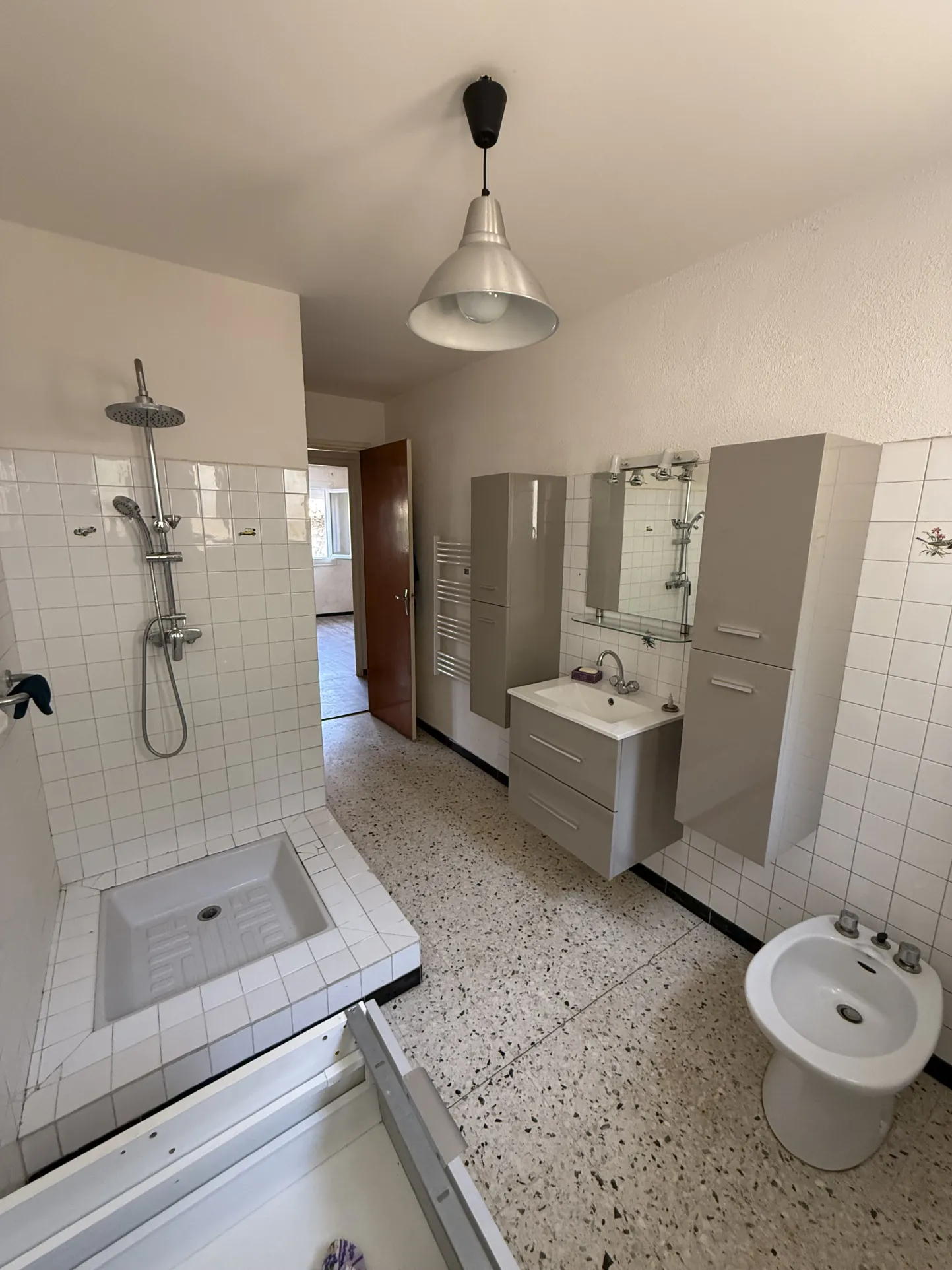 Maison de 147 m² avec grand garage et jardin en vente à Clermont l'Hérault 