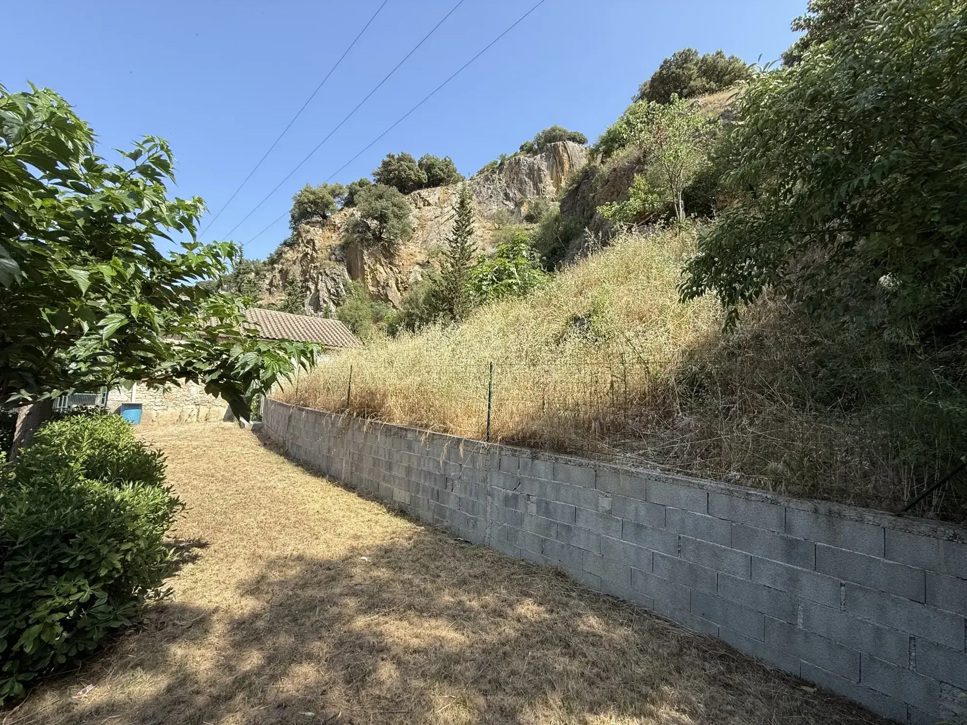 Maison de 147 m² avec grand garage et jardin en vente à Clermont l'Hérault 