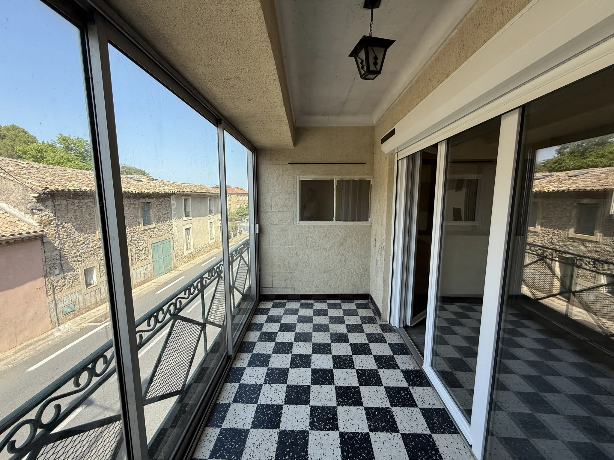 Maison de 147 m² avec grand garage et jardin en vente à Clermont l'Hérault 