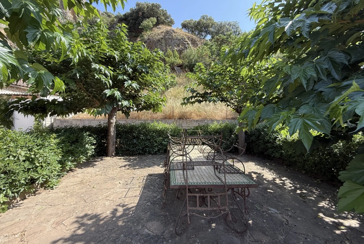 Maison de 147 m² avec grand garage et jardin en vente à Clermont l'Hérault 