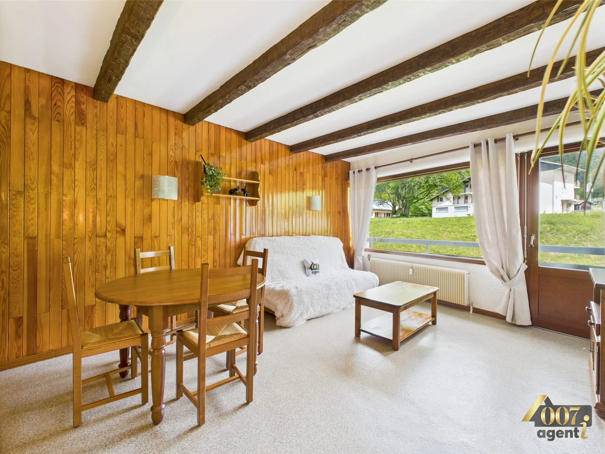 A vendre appartement 2 pièces lumineux avec balcon à Aillon-le-Jeune 