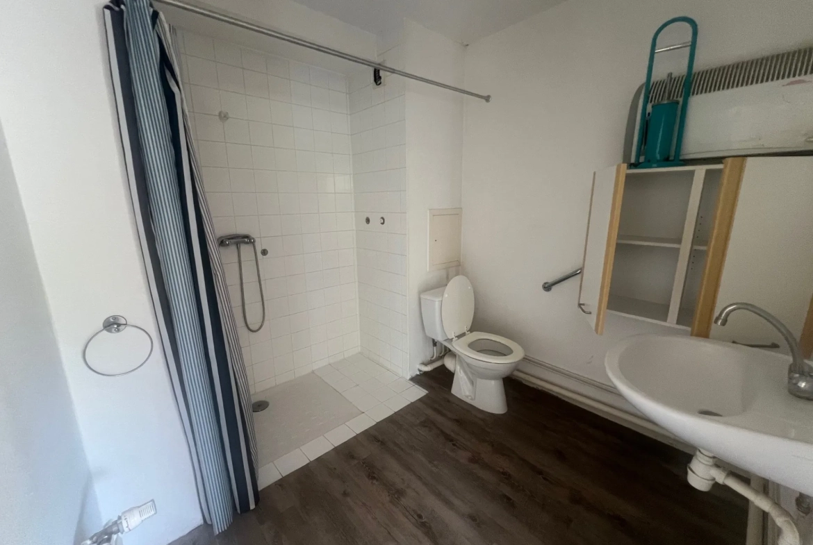 Studio de 25,50 m² à Rennes Centre avec Parking Privé - Quartier Quai de la Prévalaye 