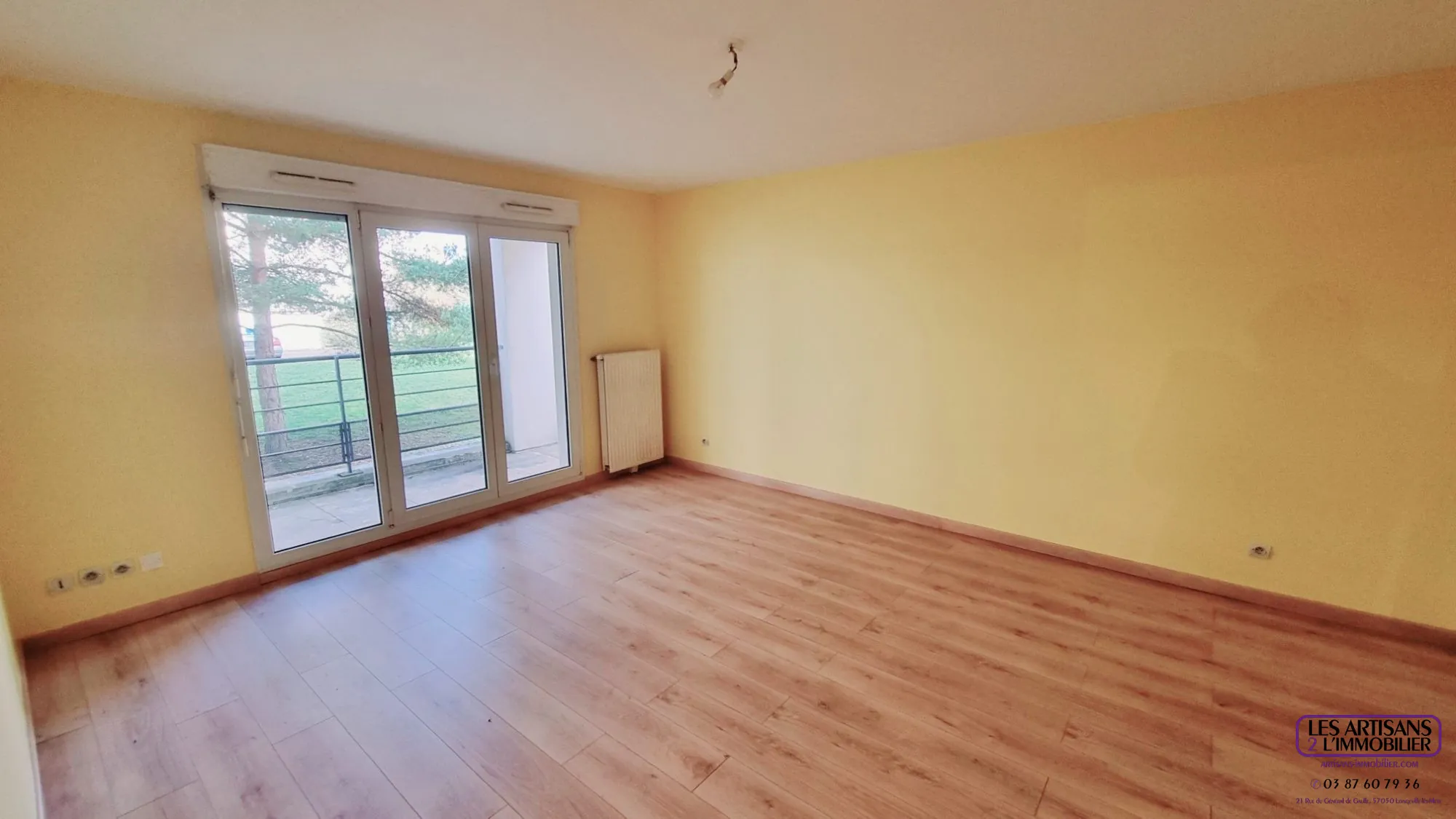 Appartement F2 à Metz Sablon avec terrasse, parking en sous-sol, environnement calme 