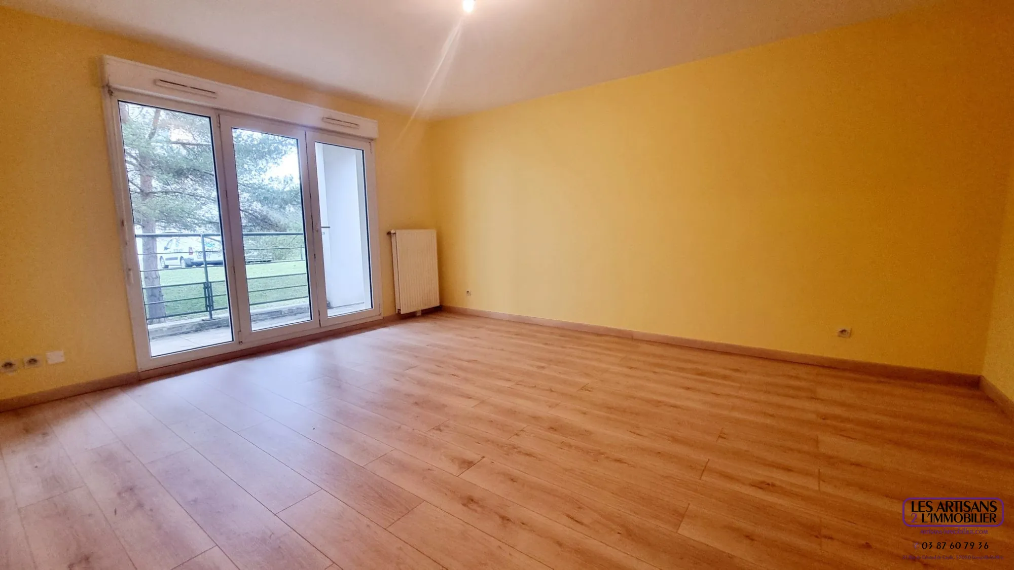 Appartement F2 à Metz Sablon avec terrasse, parking en sous-sol, environnement calme 