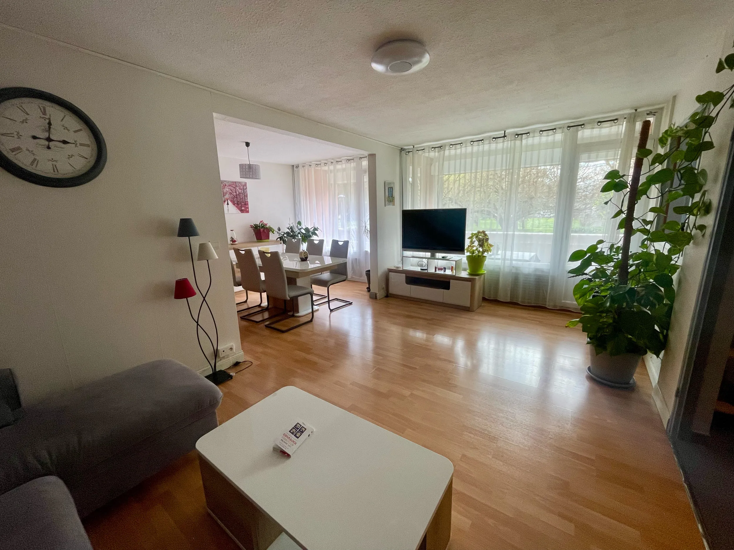 Appartement à vendre de 94 m² à Le Pont-de-Claix avec balcon et cave 