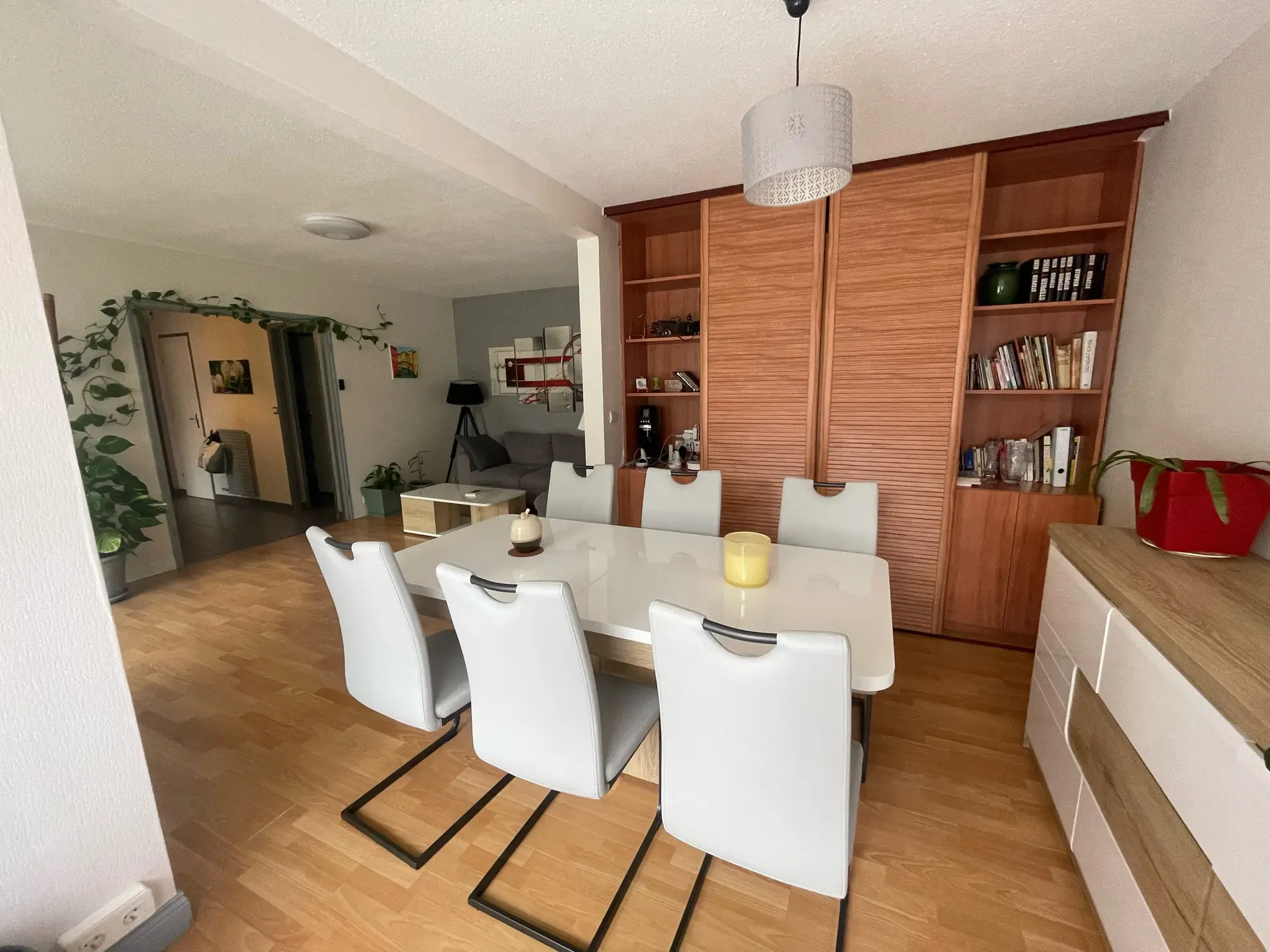 Appartement à vendre de 94 m² à Le Pont-de-Claix avec balcon et cave 