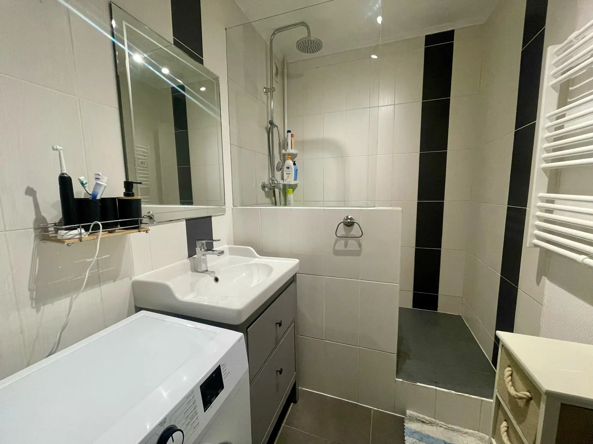 Appartement à vendre de 94 m² à Le Pont-de-Claix avec balcon et cave 