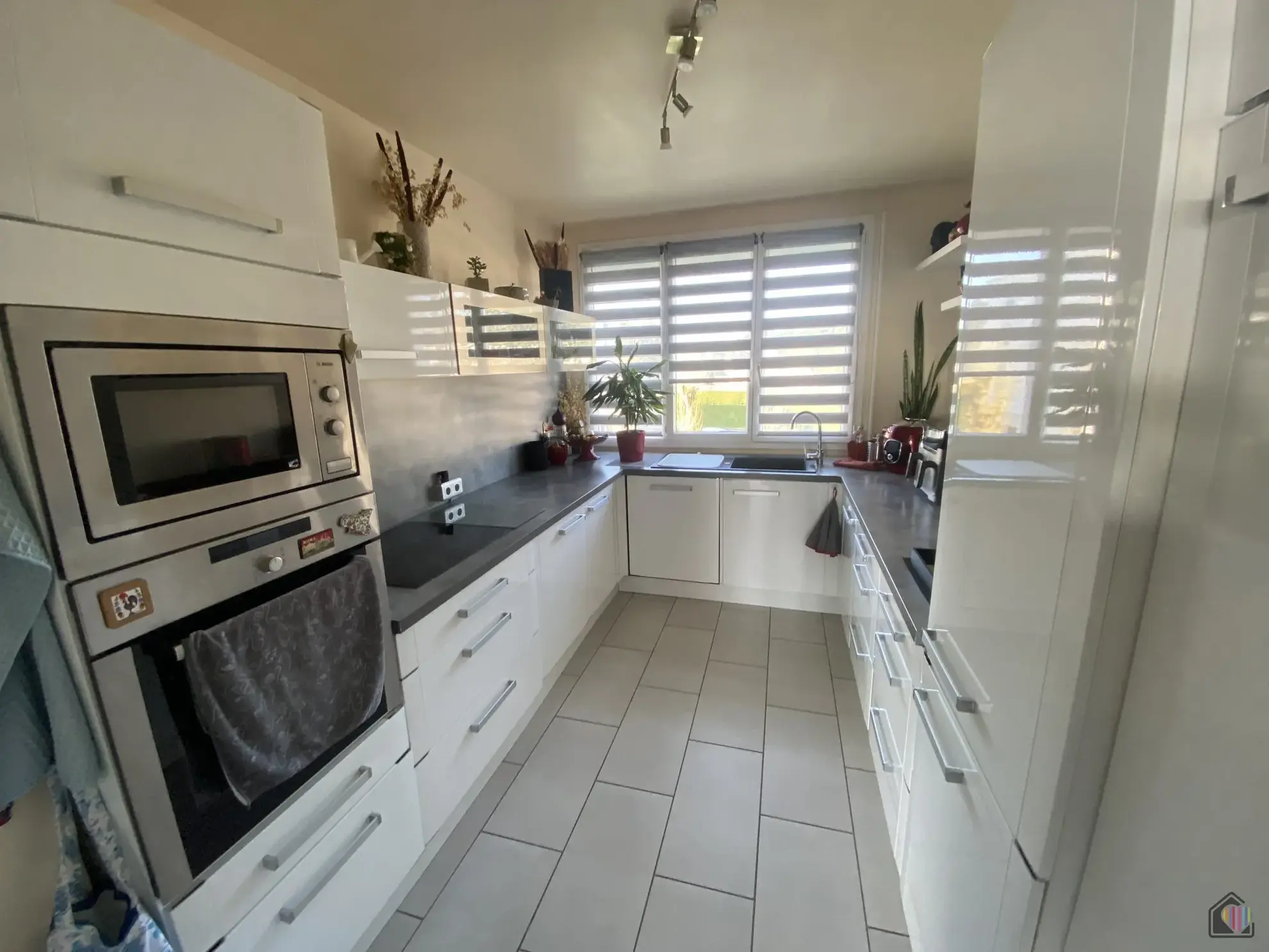 Appartement 3 pièces avec balcon, ascenseur et stationnement à Fécamp 