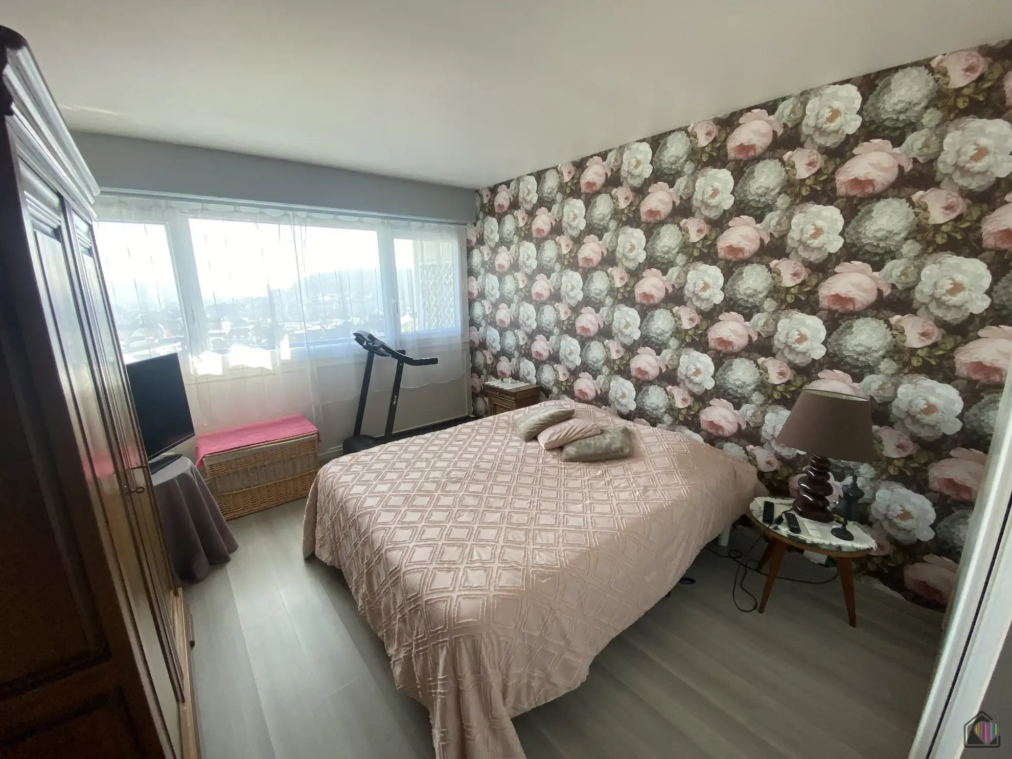Appartement 3 pièces avec balcon, ascenseur et stationnement à Fécamp 