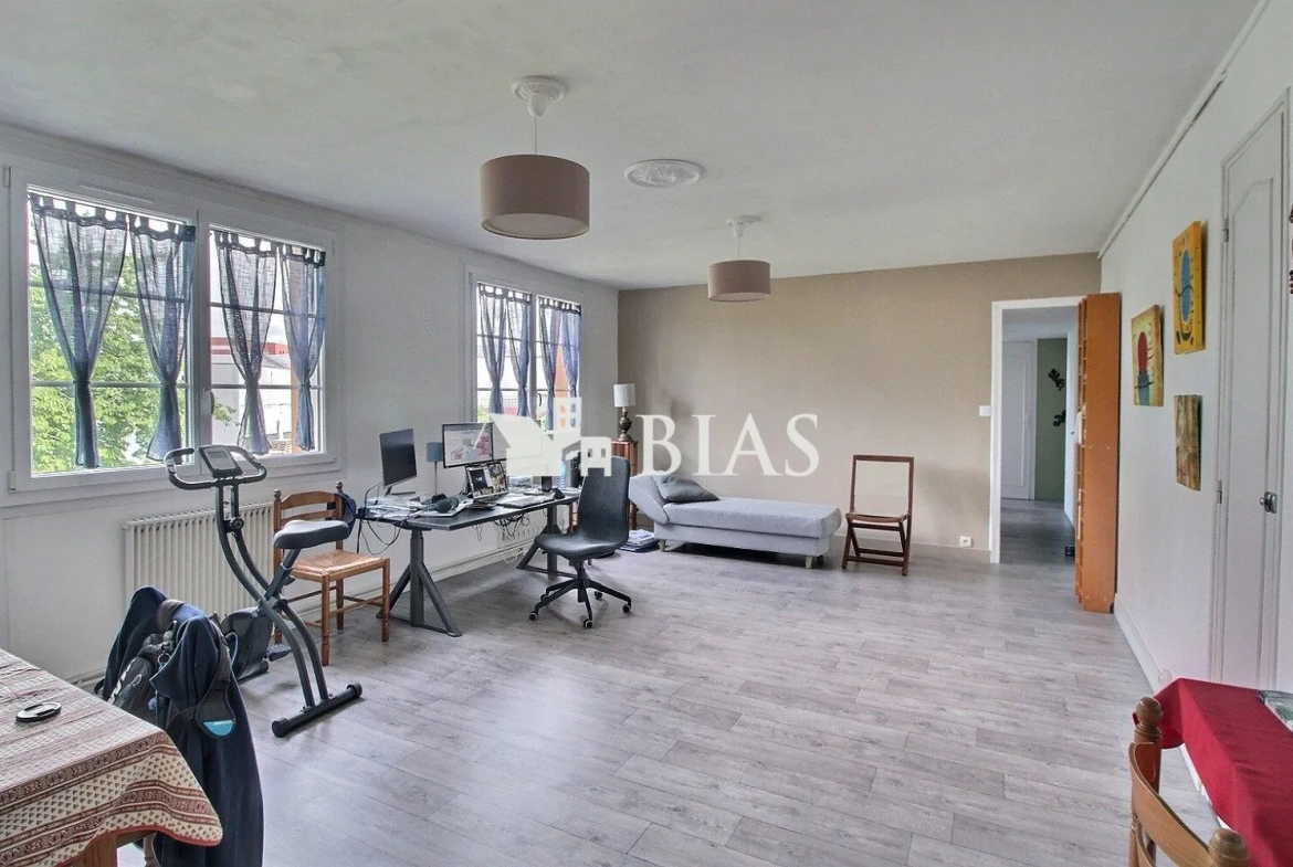 À vendre appartement T3 de 62 m² avec balcon à Sotteville-lès-Rouen 