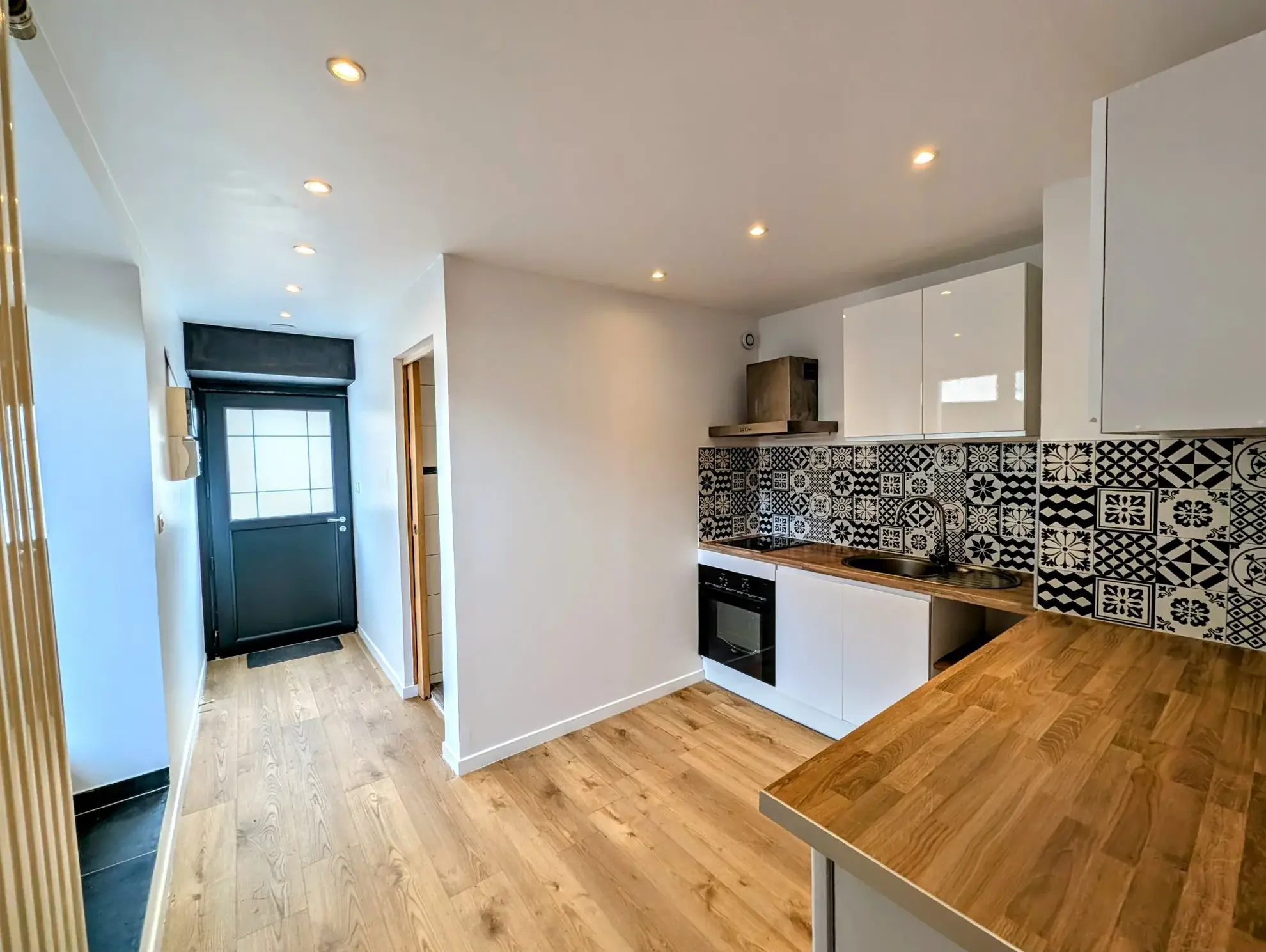 Appartement T2 à vendre à Bonneville, secteur Pontchy avec terrasse 