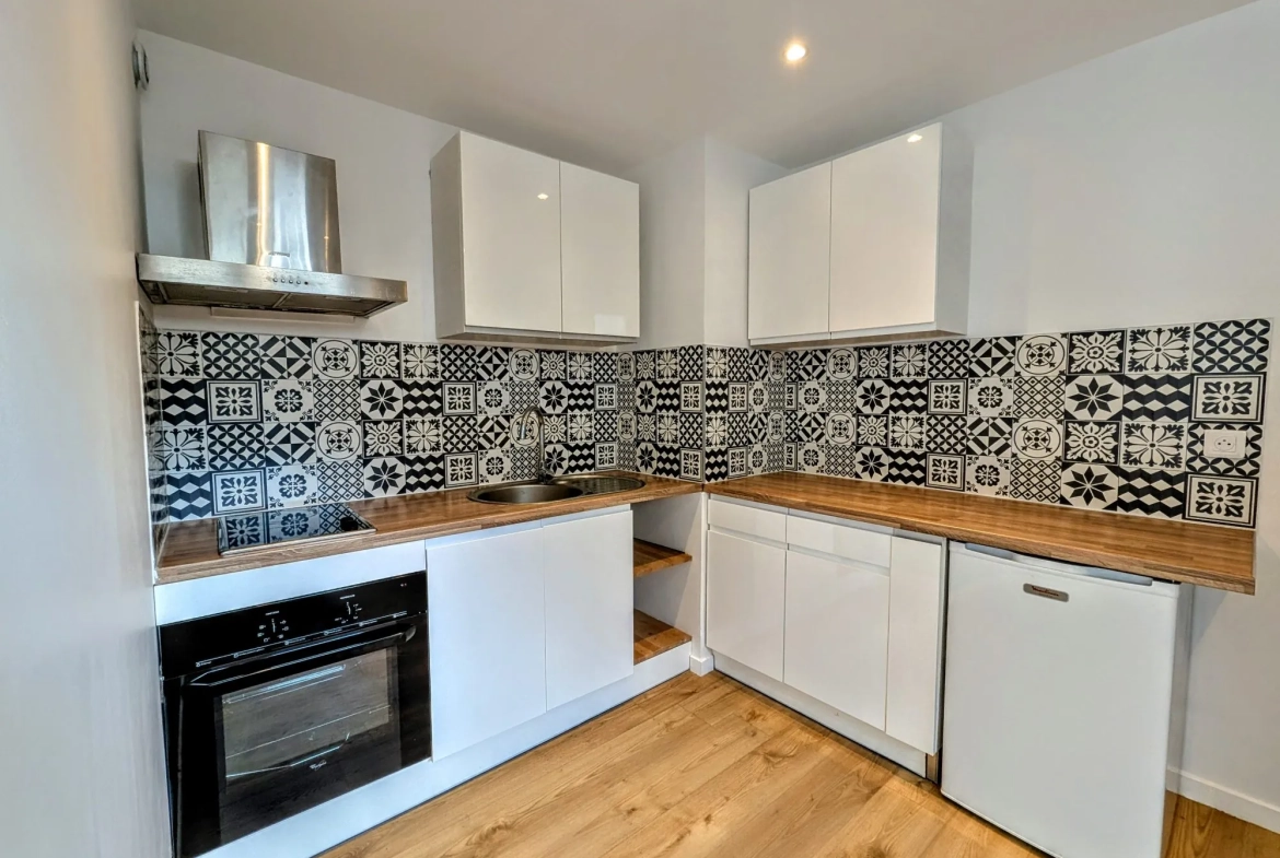 Appartement T2 à vendre à Bonneville, secteur Pontchy avec terrasse 