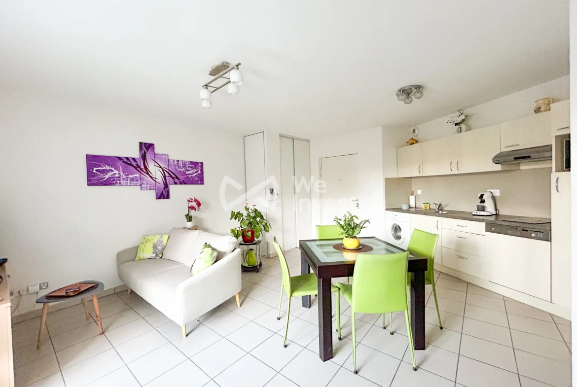 Appartement T2 lumineux à Agde dans résidence sénioriale avec terrasse et parking 