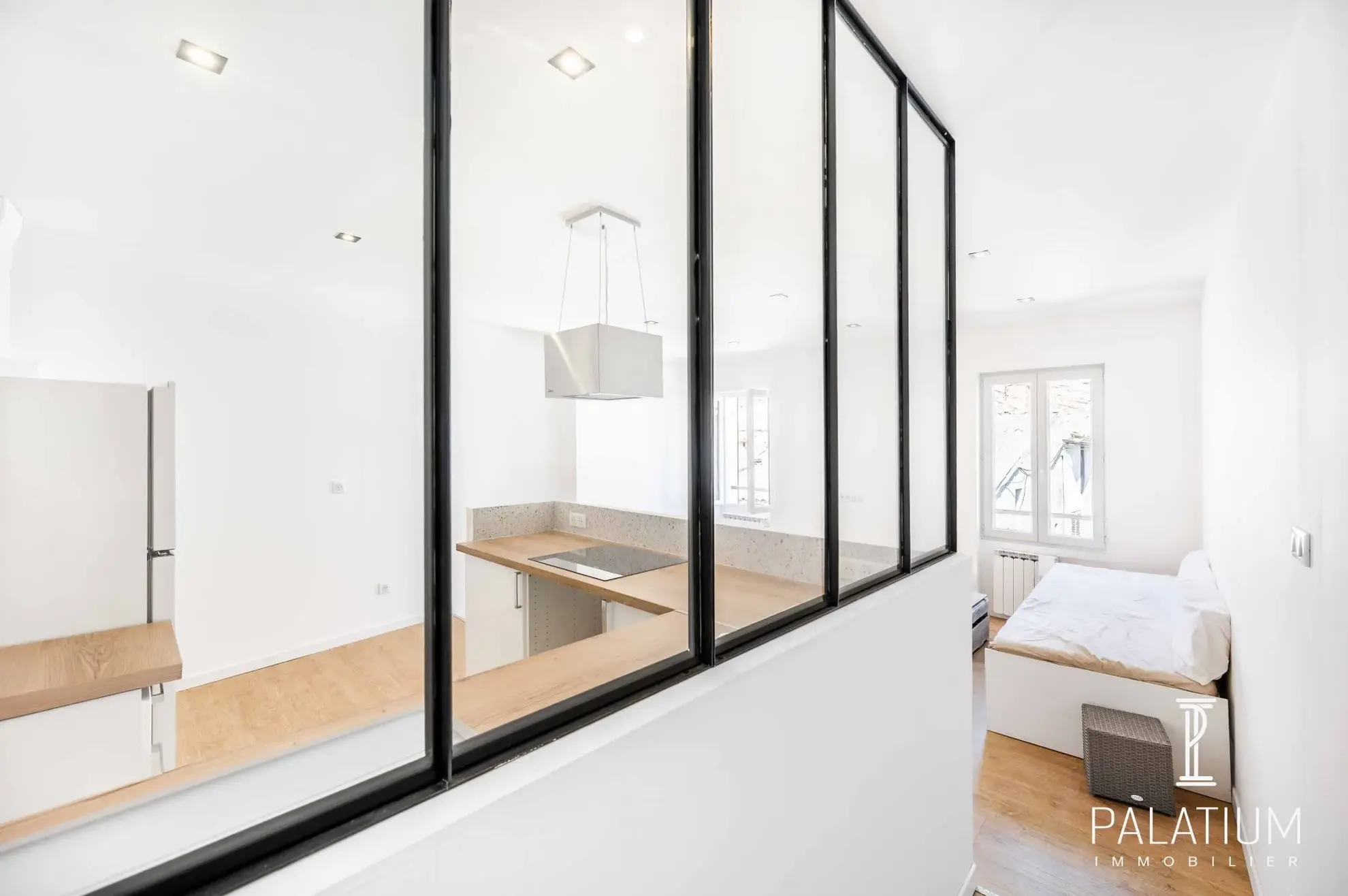 Appartements T2 rénovés à Gréoux-les-Bains – Centre-ville et commodités 