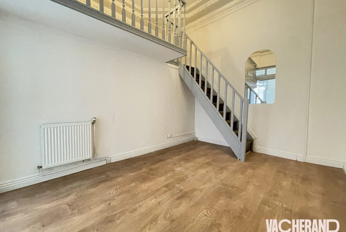 Appartement rénové à Lille, rue d'Isly, proche Cormontaigne et Catho 