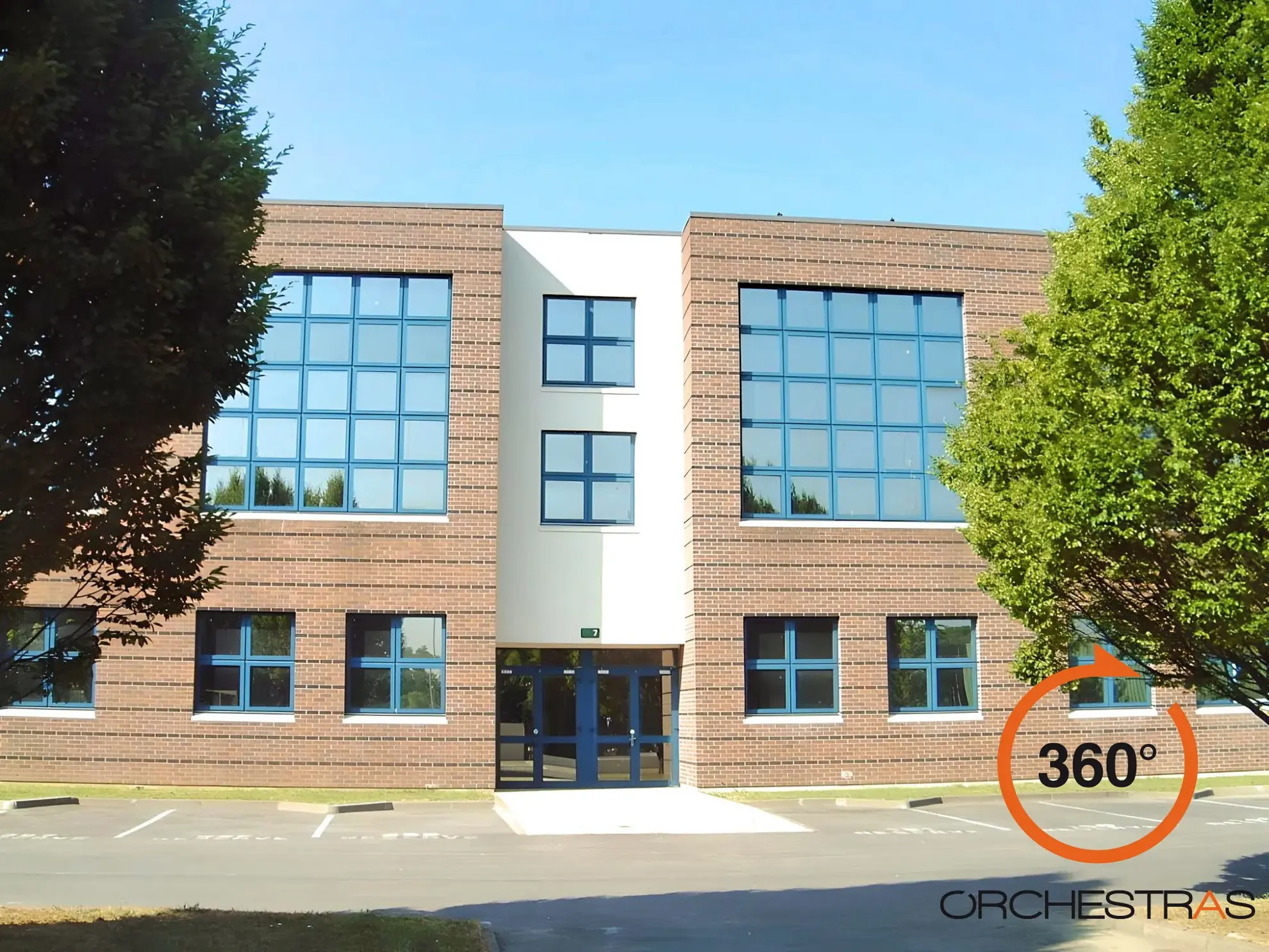 Bureaux lumineux de 90 m² à Villiers-sur-Marne avec parking et sécurité 24/7 