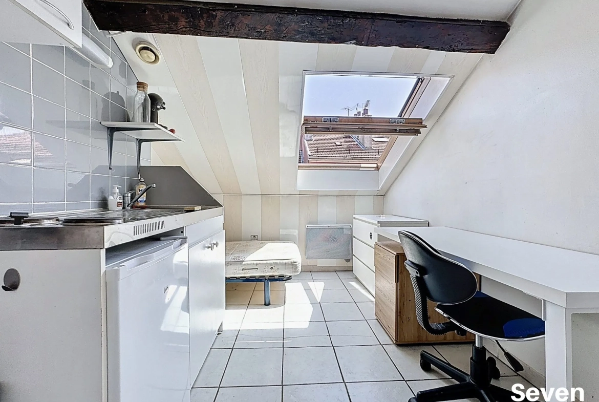 Studio à vendre à Grenoble Championnet, idéal investissement ou location 