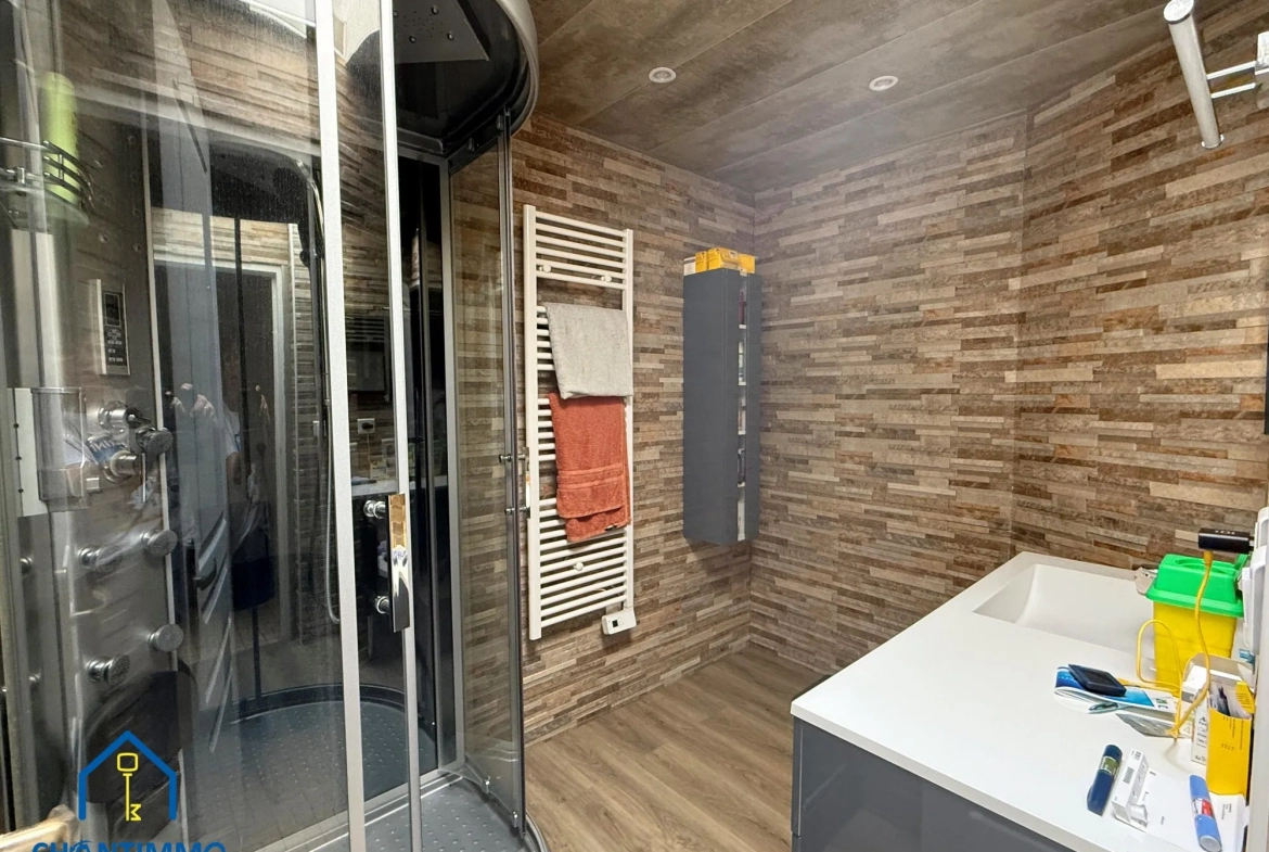 Charmante maison en pierres à vendre près de Chantonnay avec piscine - Opportunité à saisir 