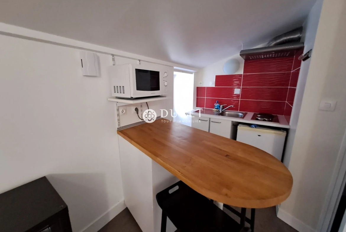 Studio à vendre de 21 m² au cœur de La Roche-sur-Yon 
