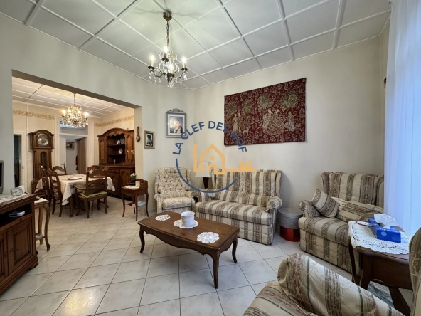 Maison à vendre à Lens 62300 avec jardin et potentiel rénové