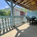 Studio cabine avec terrasse à Arreau, proche stations de ski et commodités