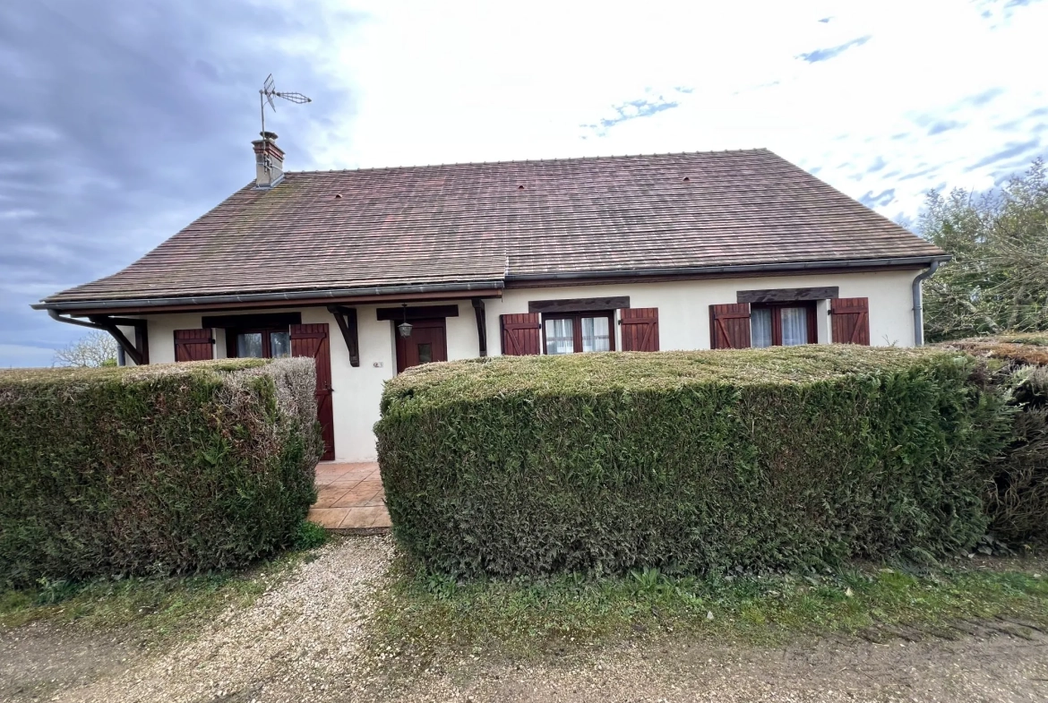 Maison 4 pièces de 87 m² à vendre à Saint Denis sur Loire 
