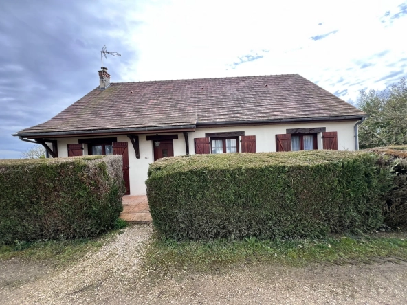 Maison 4 pièces de 87 m² à vendre à Saint Denis sur Loire