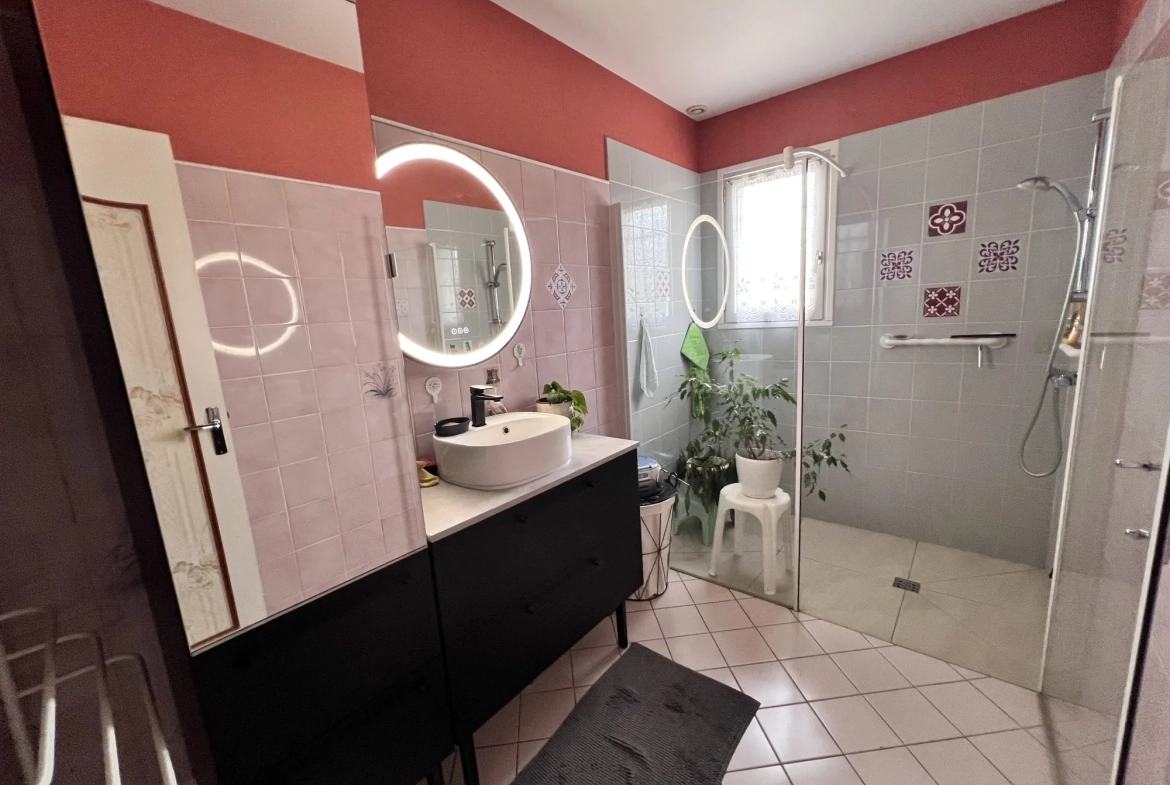 Maison 4 pièces de 87 m² à vendre à Saint Denis sur Loire 