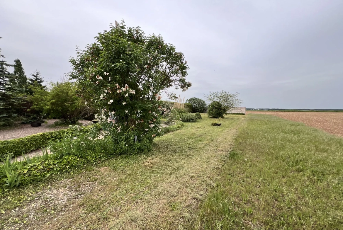 Maison 4 pièces de 87 m² à vendre à Saint Denis sur Loire 