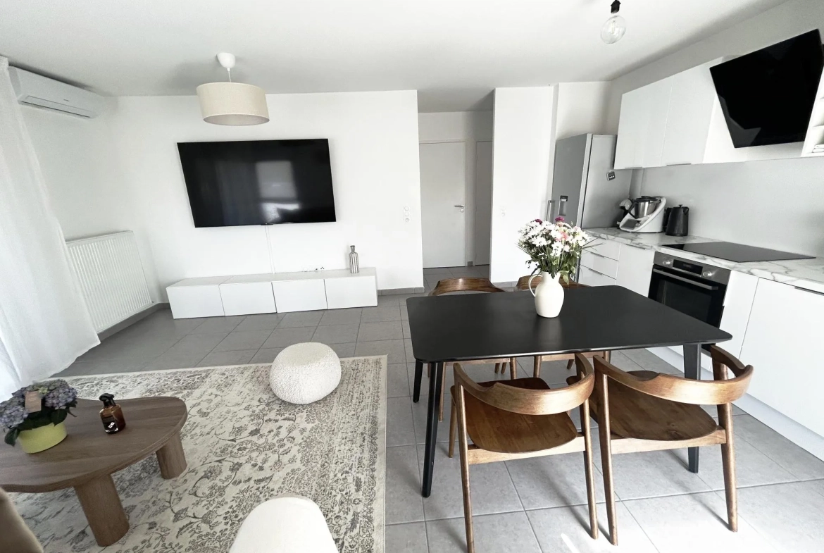 Vente appartement T3 avec garage à Echirolles - Lumineux et moderne 
