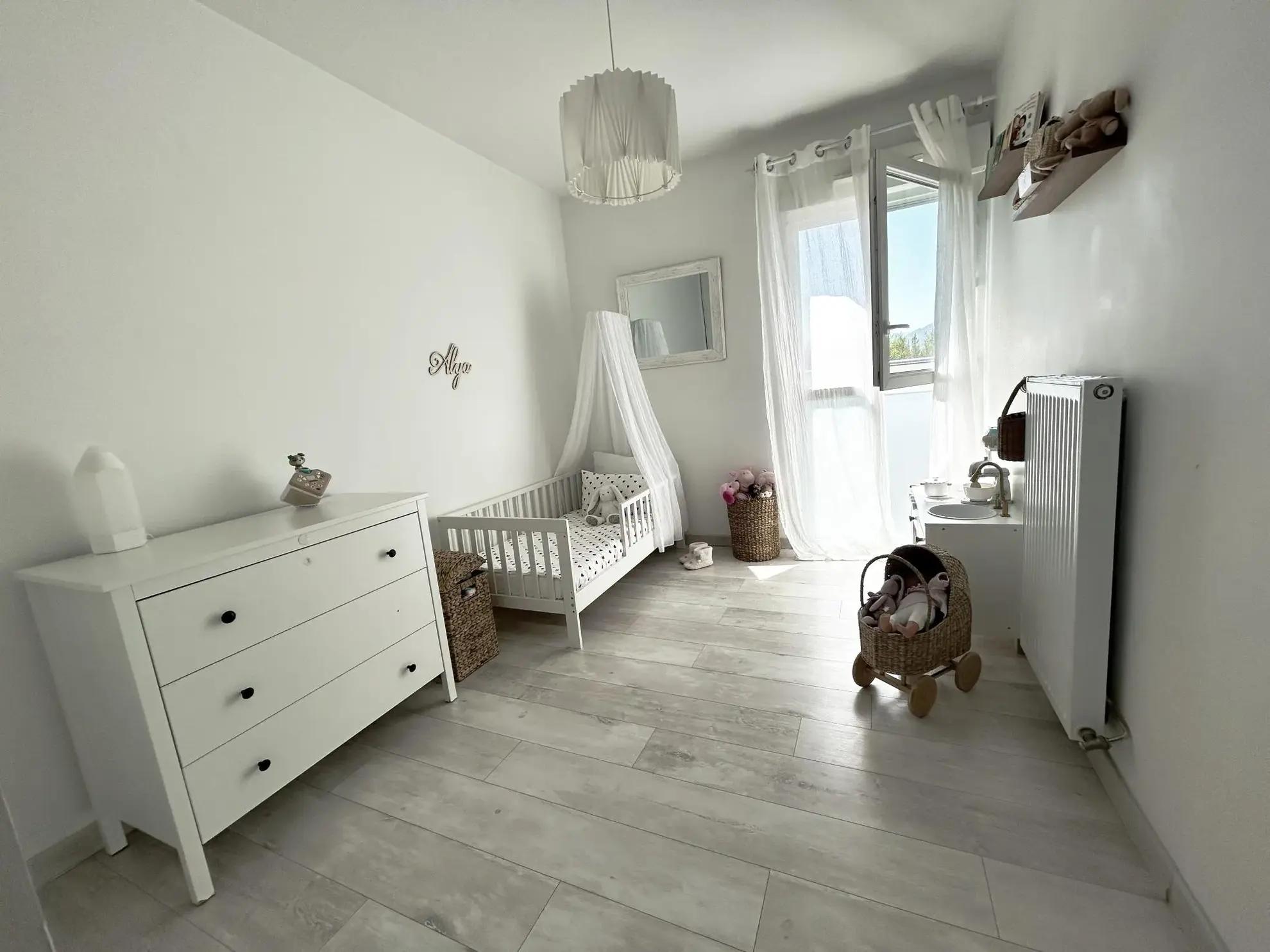 Vente appartement T3 avec garage à Echirolles - Lumineux et moderne 