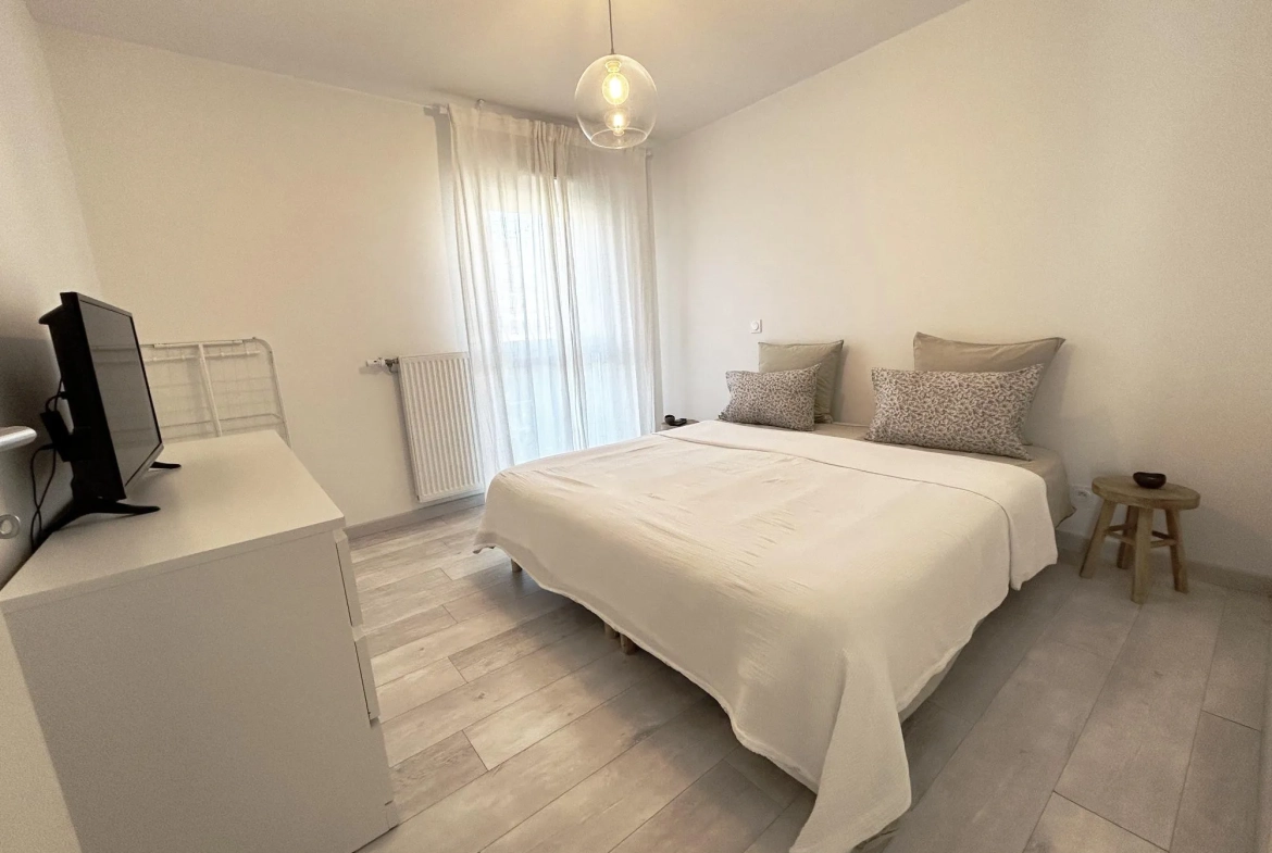 Vente appartement T3 avec garage à Echirolles - Lumineux et moderne 