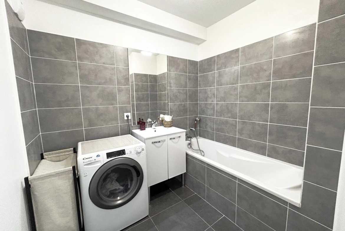 Vente appartement T3 avec garage à Echirolles - Lumineux et moderne 