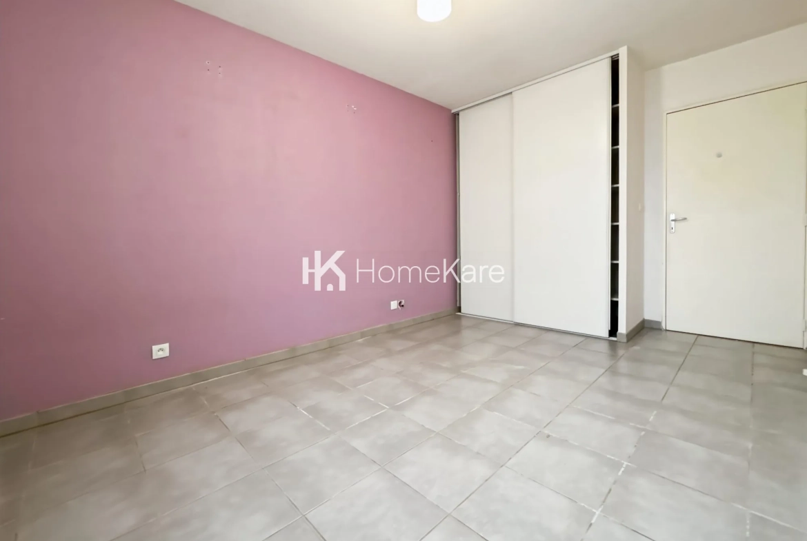 Appartement T3 avec Terrasse, Garage et Parking à Escalquens 31750 